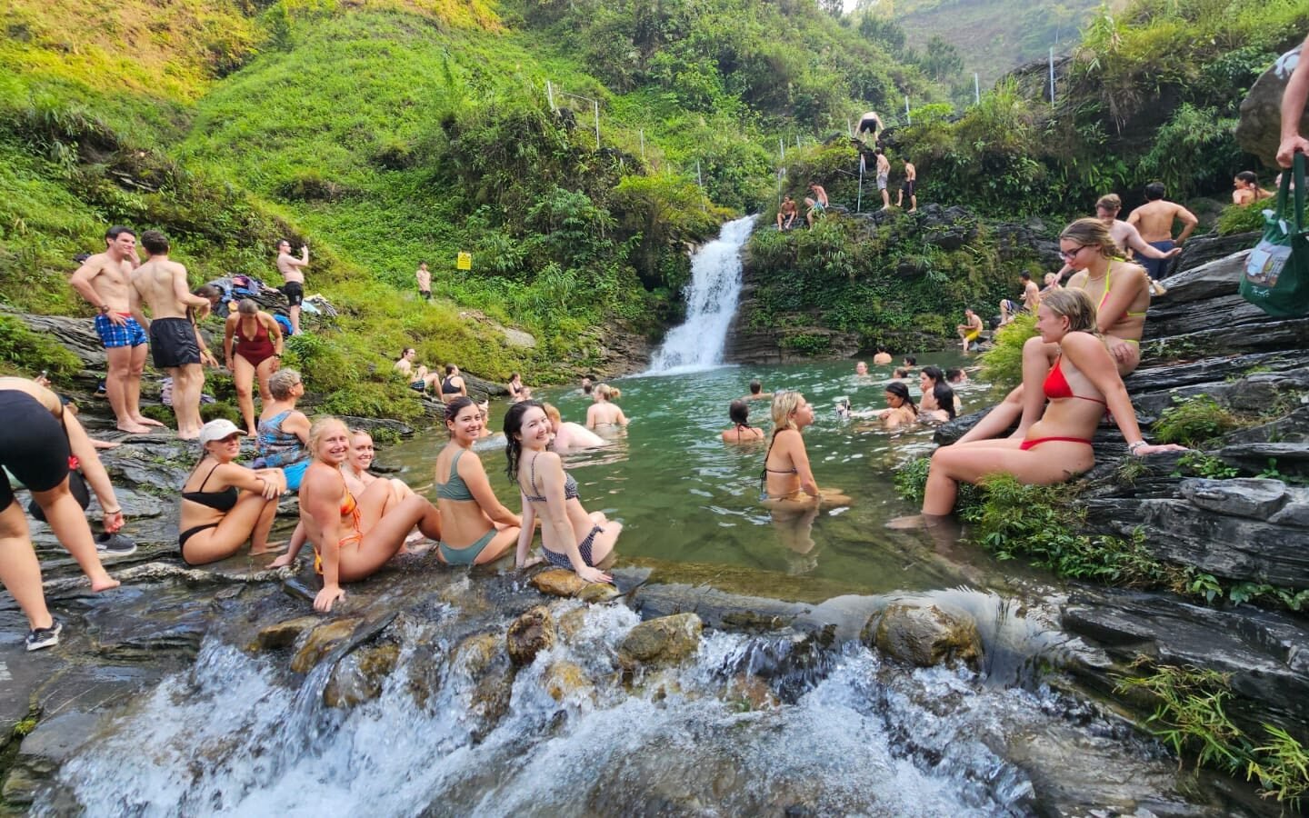 Cao Bang Loop Tour 5 day (1)